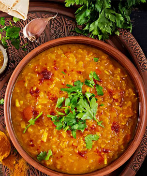 Urad Dal Manufacturers in Delhi,Urad Sabut Supplier in Delhi,Sabut Urad Dal suppliers in Delhi,Sabut Urad Dal Manufacturers in India,Urad chilka Dal Suppliers in Delhi